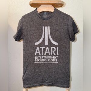 Atari Men's/Women's Short Sleeve Graphic Tee in Charcoal Size Small -D